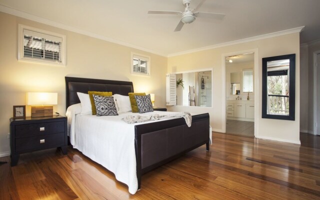 Moonburra Stay
