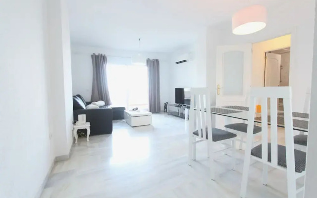 Minimalist Condo in Fuengirola