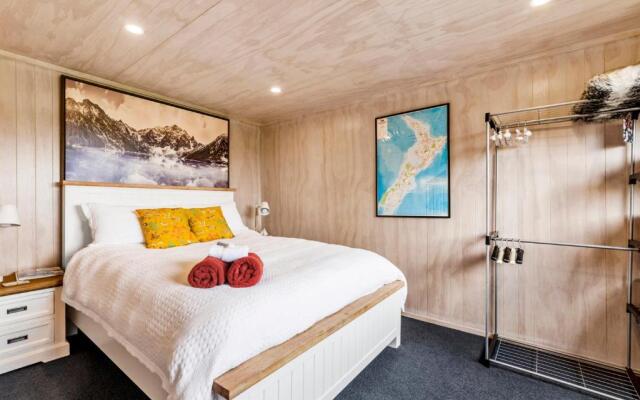 The Barn - Karaka Farm Stay