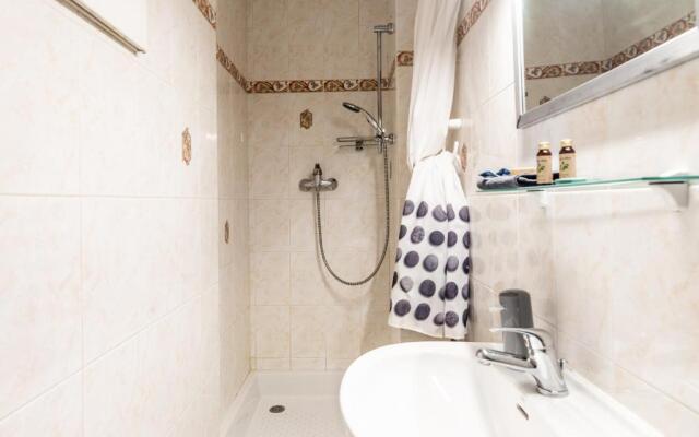 Pieds Dans L'eau - Lac Leman - 2 Min Evian - Spacieux