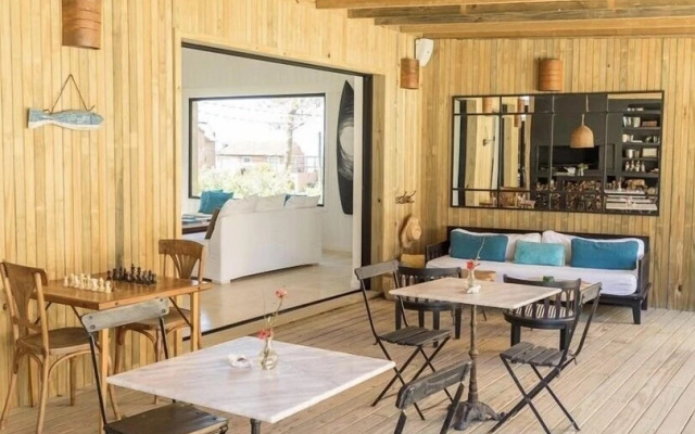 Casa Flor - Adults Only