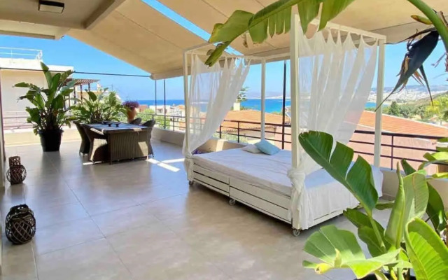Golden View Villa