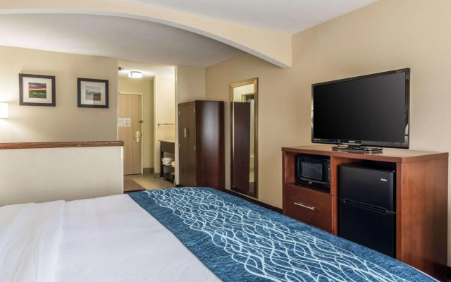 Holiday Inn Express and Suites Hannibal