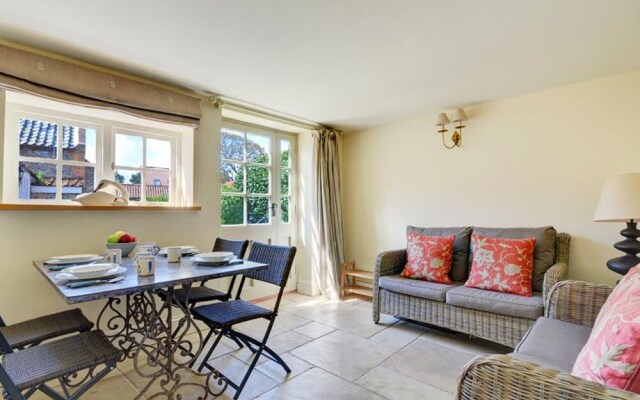 Charming Holiday Home in Blakeney With Garden