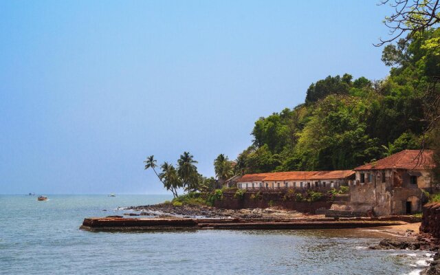 Royal Park Beach Resort, Goa