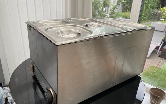 Urban Retreat Hot Tub Bar Ev Charger