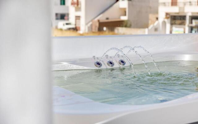 Alenor City Hotel