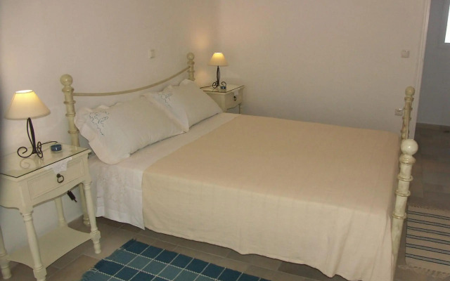 Poseidon Hotel (JNX)