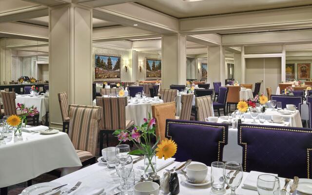 The Omni King Edward Hotel