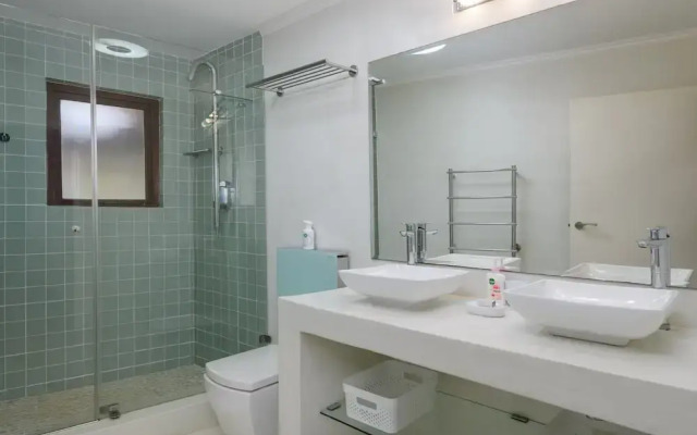 San Lameer Villa Rentals 2818