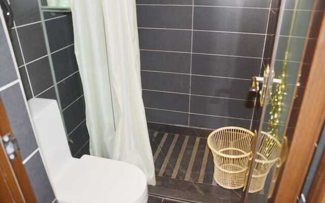 Qingju Chengdu Sports Center Branch