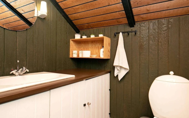 6 Person Holiday Home in Roslev