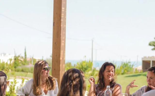 White Shell Beach Villas