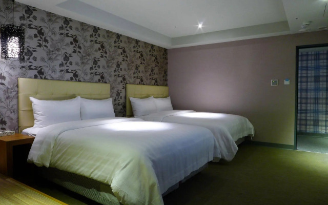 Urtrip Hotel
