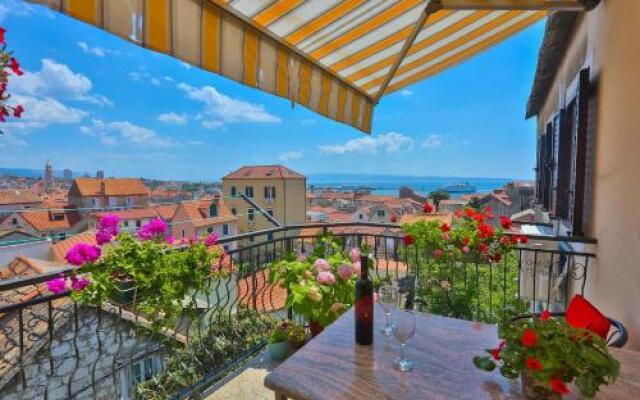 Split Inn Apartments and Rooms - Apartment Vicko (PID: 5)