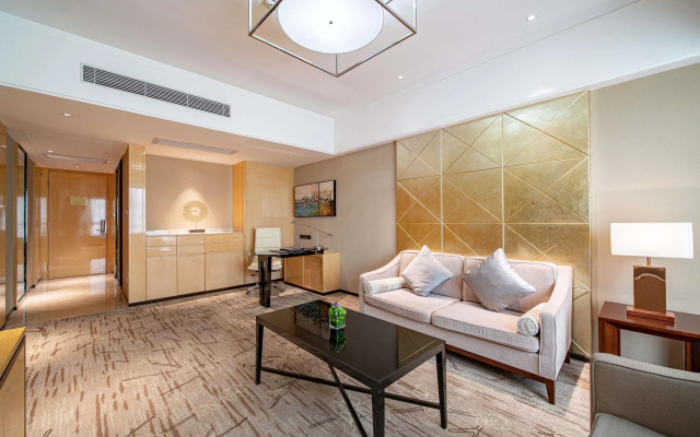 Swissôtel Guangzhou Hotel – Guest Rooms – Guangzhou