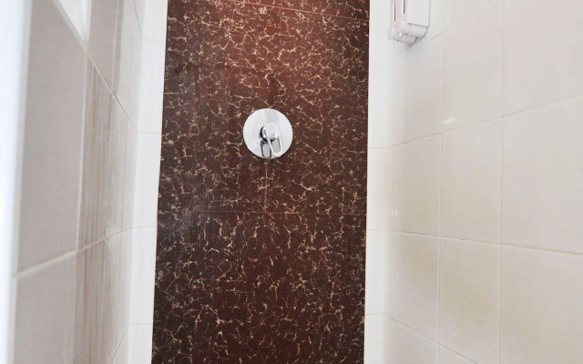 ZEN Rooms Basic Chinatown Bangkok