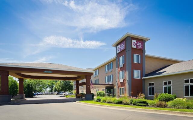 Best Western Plus Coldwater Hotel