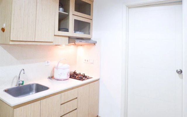Casa Grande Apartment with Sofabed Connected to Kota Kasablanka