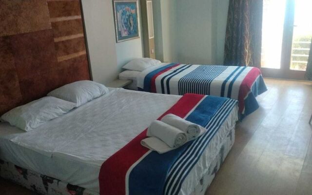 Mar Beach Hotel