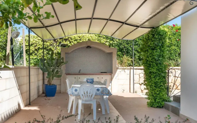 Lovely Family Villa in Modica