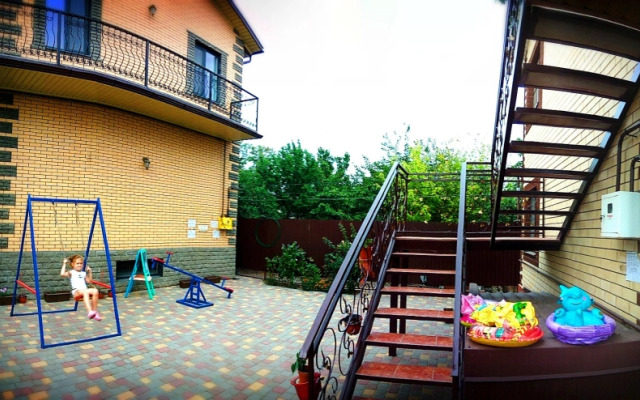 Guest House on Kalinina