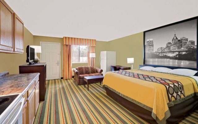 Super 8 Hermitage Nashville