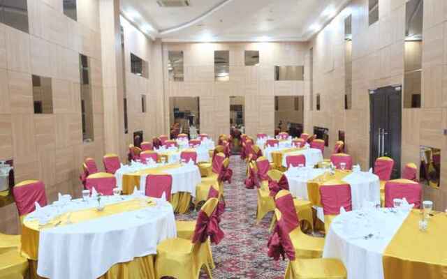 pyramid suites Hotel