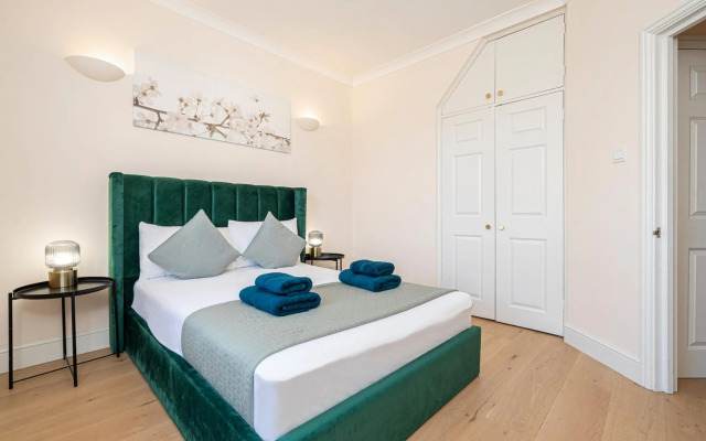 Baker Street Studio Flat