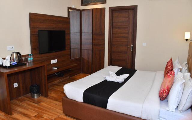 Hotel Bhagyaraj Palace - Best Hotel In Kanpur