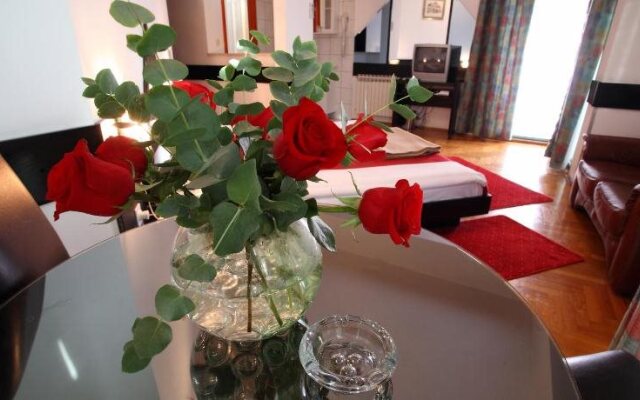 Hotel MB