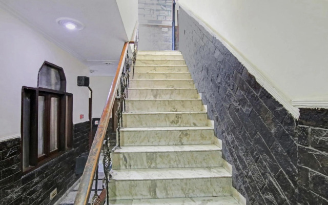 Flagship 70147 Hotel Br International