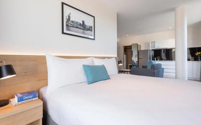 Oaks Wellington Hotel