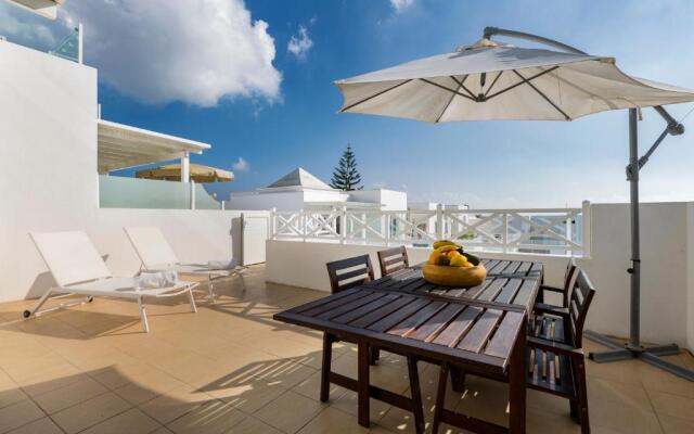 Flower Beach Suite 20