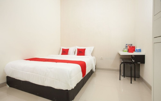 Reddoorz At K23 Rungkut Madya – Guest Rooms – Surabaya