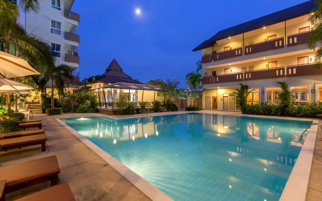 Chaiyapruek Suites