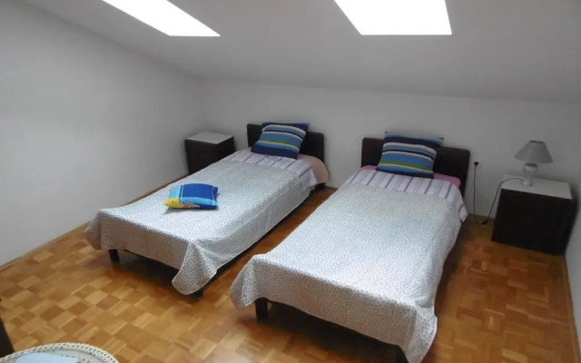 Apartment Maya