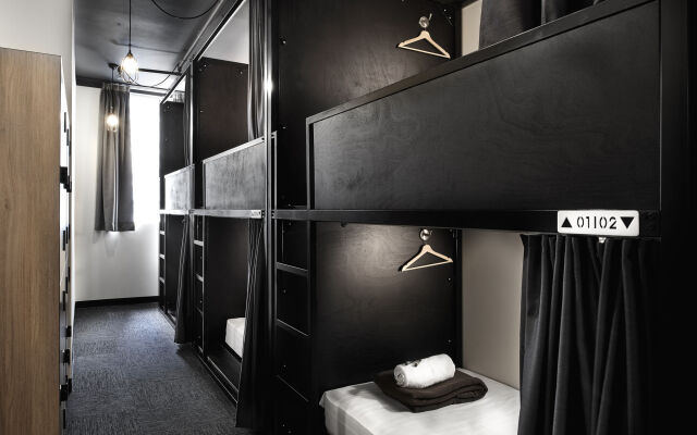The Pod Sydney - Hostel