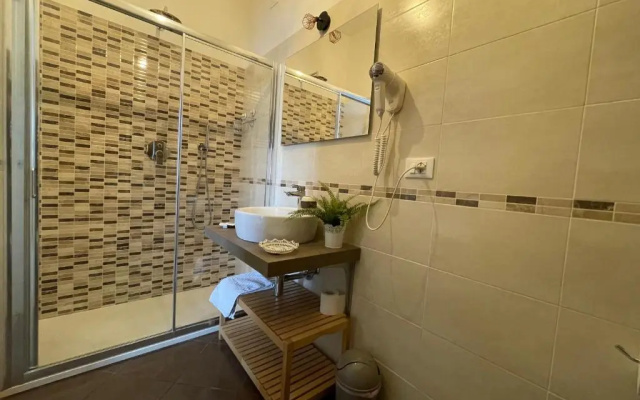 Porta Alla Croce Guest House