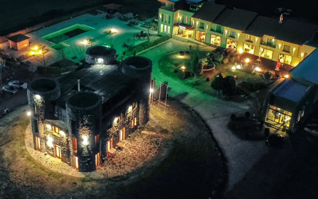 Maison & Chateau Copsa