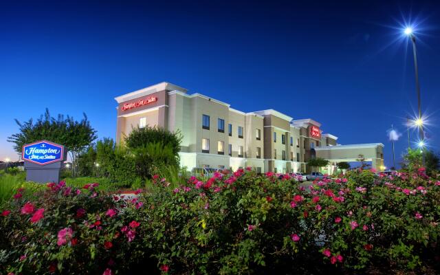 Hampton Inn & Suites Houston - Rosenberg