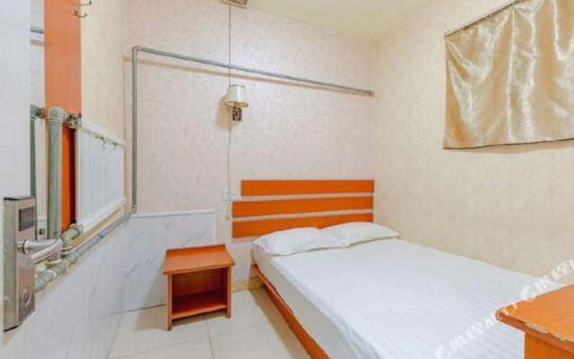 Pod Inn Chain Hotel (Jinan Qilu Hospital Quancheng Plaza)