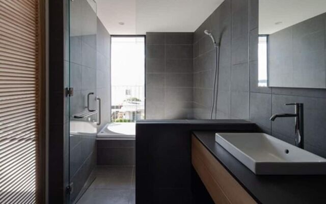 Onna Beach Square -恩納ビーチスクエア-