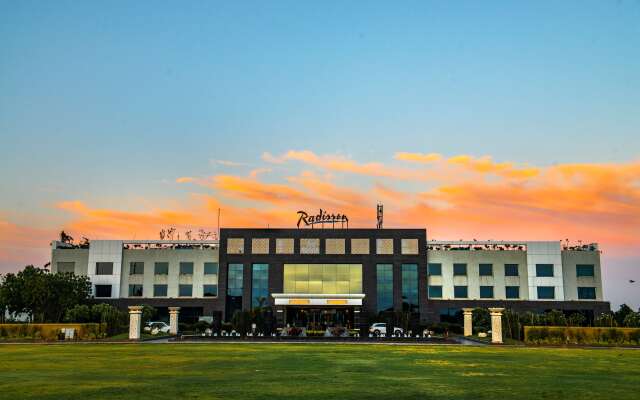 Radisson Resort & Spa Kandla