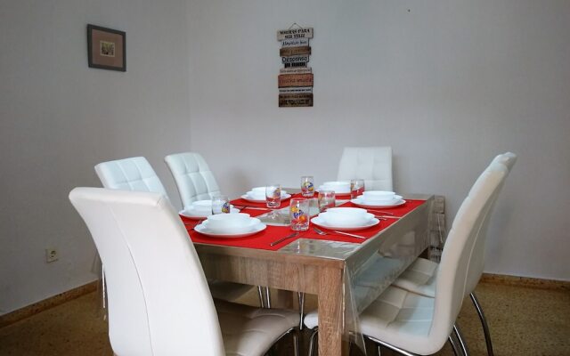 Apartamento con vista al mar en playa Malvarrosa