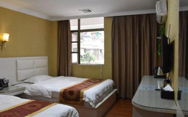 Jinyuan Hotel