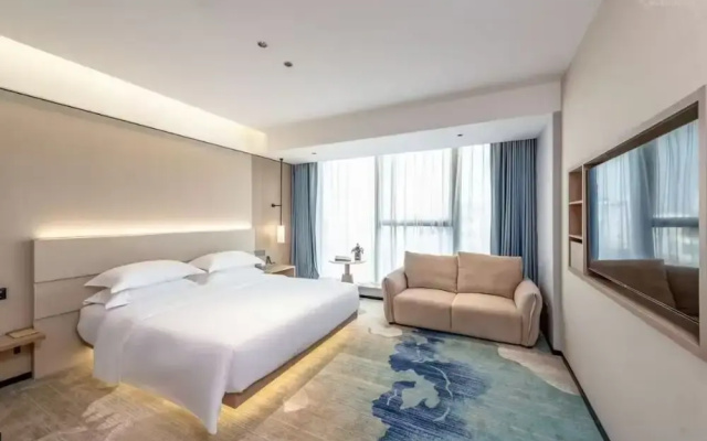 Stay at Guilin Scenic Spot