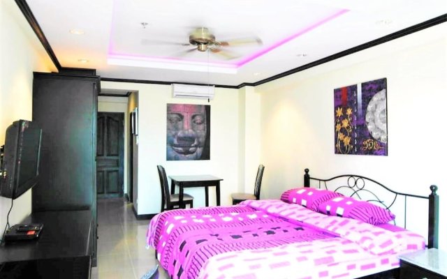 Beach Condo Jomtien Pattaya Great Location