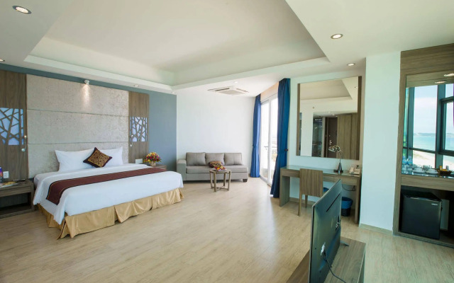 Golden Peak Resort & Spa