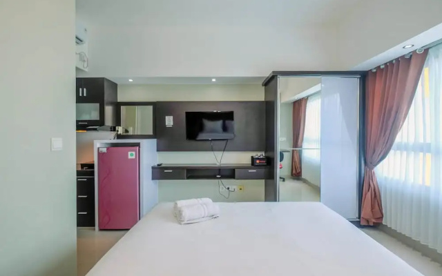 Pool View Studio Apartment @ Springlake Summarecon Bekasi – Guest Rooms – Bekasi